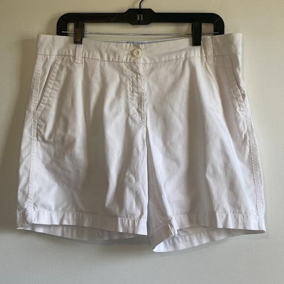 Crown & Ivy 6 inch shorts White Size 10 - Picture 2 of 7